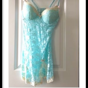 NWOT Nature Intimates Lingerie- Teddi